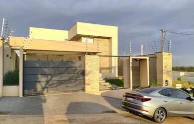 Imagem: Casa de Alto Padrão à Venda no Parque Industrial Cafezal em