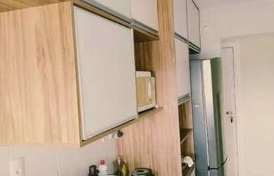 Imagem: O apartamento possui 3 Dormitórios, 1 Banheiro, 1 Vaga na garagem