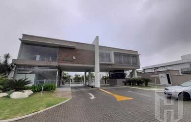 Imagem: O terreno possui 151m² de Área e está localizado em Beira