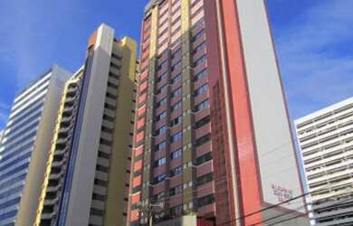 Imagem: O depósito possui 2 Vagas na garagem e 75m² de Área e está