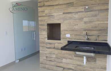 Imagem: A casa possui 3 Dormitórios, 1 Banheiro, 1 Vaga na garagem