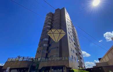 Imagem: O apartamento possui 3 Dormitórios, 1 Banheiro, 2 Vagas na