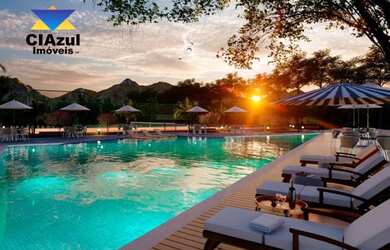 Imagem: A casa em condomínio possui 4 Dormitórios, 5 Banheiros, 2