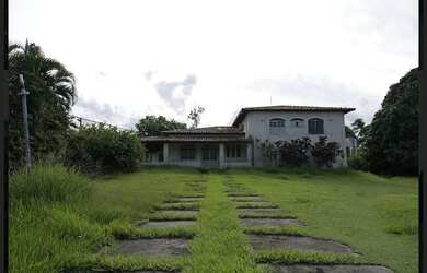 Imagem: A casa em condomínio possui 4 Dormitórios, 5 Banheiros, 5