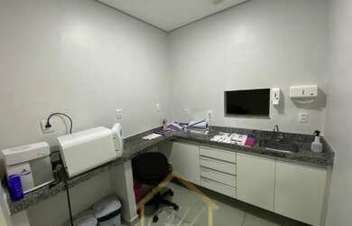 Imagem 7: Vendo clínica odontológica toda reformada e equipada no Cristo Rei