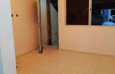 Imagem: A casa em condomínio possui 2 Dormitórios, 2 Banheiros, 1