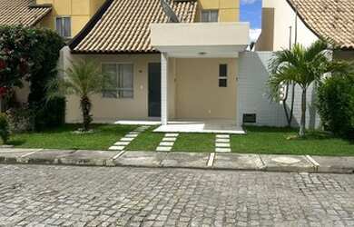 Imagem: A casa em condomínio possui 3 Dormitórios e está localizado