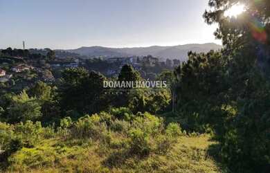 Imagem: O terreno possui 1.540m² de Área e está localizado em Campos