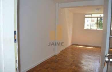 Imagem: O apartamento possui 1 Dormitório, 1 Banheiro, 40m² de Área