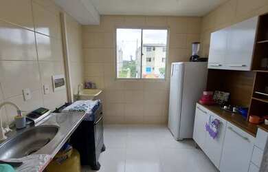 Imagem: O apartamento possui 2 Dormitórios e está localizado em Centro