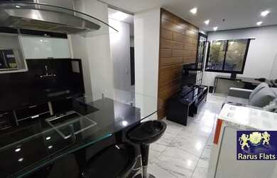 Imagem: O studio possui 1 Dormitório, 1 Banheiro, 1 Vaga na garagem