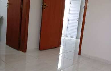 Imagem: A kitnet possui 1 Dormitório, 1 Banheiro, 1 Vaga na garagem