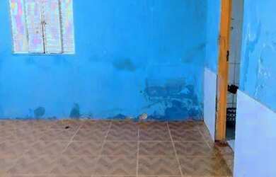 Imagem: A casa possui 3 Dormitórios, 2 Banheiros, 2 Vagas na garagem