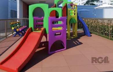 Imagem 2: Apartamento em Humaitá. Piscina, Área de serviço, 44m² de Áreae1...