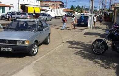 Imagem: O quarto está localizado em Barra do Jacuípe, Camaçari para