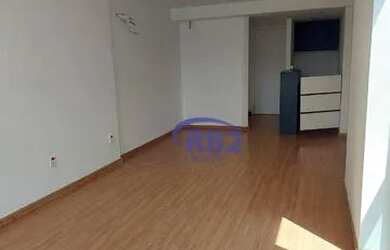 Imagem: O depósito possui 1 Vaga na garagem e 36m² de Área e está