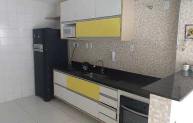 Imagem: A casa em condomínio para alugar possui 4 Dormitórios, 4 Banheiros