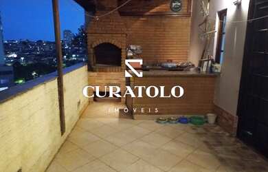 Imagem: O apartamento na cobertura possui 3 Dormitórios, 2 Banheiros