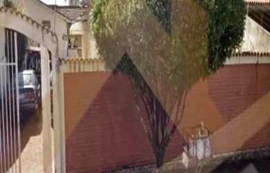 Imagem: A casa possui 1 Dormitório, 1 Banheiro, 64m² de Área e está