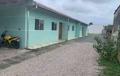 Imagem: A casa em condomínio possui 2 Dormitórios, 1 Banheiro, 1 Vaga