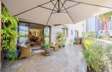 Imagem: O apartamento possui 3 Dormitórios, 4 Banheiros, 2 Vagas na