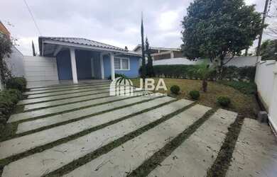 Imagem: A casa em condomínio possui 3 Dormitórios, 3 Banheiros, 4