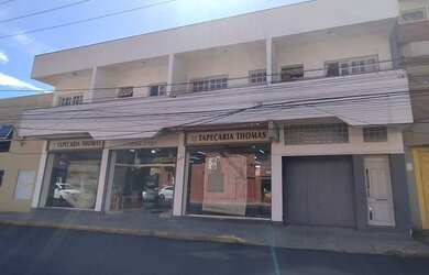 Imagem: A kitnet possui 1 Dormitório, 1 Banheiro, 60m² de Área e