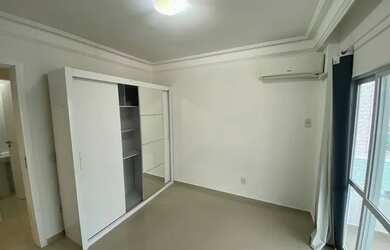 Imagem 4: Apartamento 2 dormitórios semi-mobiliado no centro de Balneário Camboriú