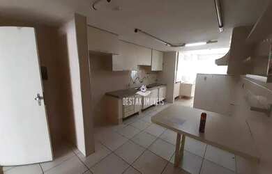 Imagem: O apartamento possui 4 Dormitórios, 4 Banheiros, 1 Vaga na