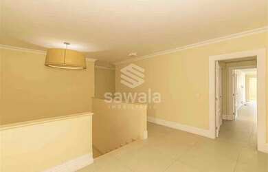 Imagem: Casa à venda com 1800,00m² e 7 quartos em Barra da Tijuca