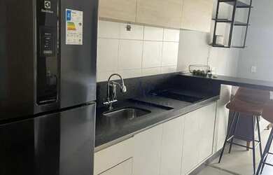 Imagem: O apartamento possui 1 Dormitório, 1 Banheiro, 1 Vaga na garagem