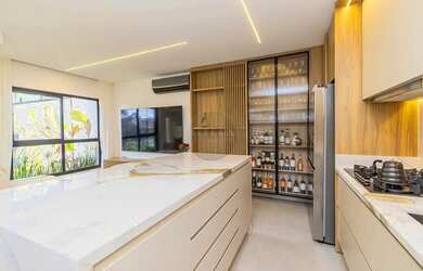 Imagem 14: Sobrado Novo Mobiliado 120m² Alto Padrão Água Verde Curitiba