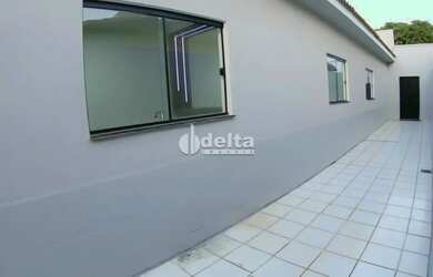 Imagem 15: Casa disponível para venda no bairro Nossa Senhora das Graças em Uberlândia...