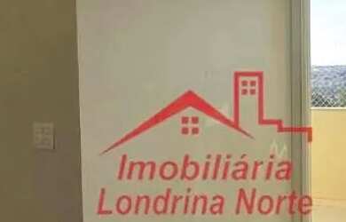 Imagem: O apartamento possui 3 Dormitórios, 1 Banheiro, 1 Vaga na garagem