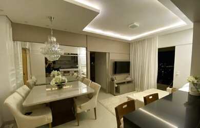 Imagem: O apartamento possui 2 Dormitórios, 2 Banheiros, 2 Vagas na