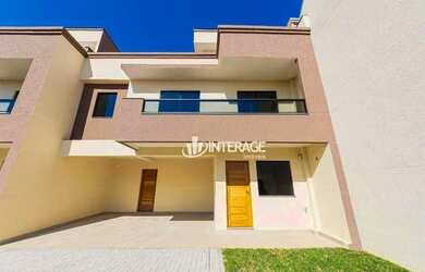 Imagem: A casa em condomínio possui 3 Dormitórios, 2 Banheiros, 2