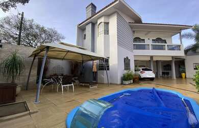 Imagem 2: SOBRADO COM PISCINA À VENDA NO JARDIM NOVA BARONEZA EM ARAPONGAS