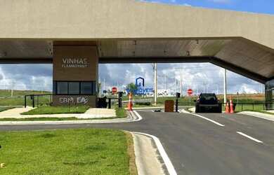 Imagem 1: Casa de condomínio para venda possui 347 metros quadrados em Jardim Flamboyant...