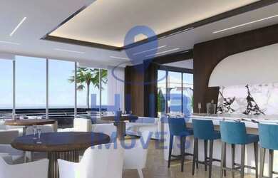 Imagem: O apartamento possui 4 Dormitórios, 5 Banheiros, 3 Vagas na