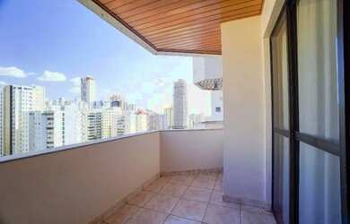 Imagem: O apartamento possui 4 Dormitórios, 4 Banheiros, 2 Vagas na