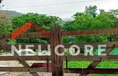 Imagem: A fazenda possui 1m² de Área e está localizado em Esmeraldas