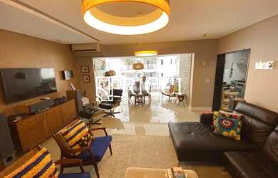 Imagem: O apartamento possui 3 Dormitórios, 3 Banheiros, 2 Vagas na