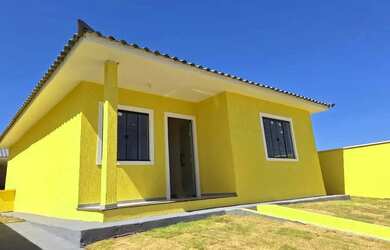 Imagem: A casa em condomínio possui 3 Dormitórios, 2 Banheiros e 104m²