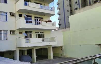 Imagem: O apartamento possui 3 Dormitórios, 3 Banheiros, 2 Vagas na