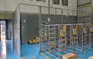 Imagem: O depósito possui 5 Vagas na garagem, 2.646m² de Área e