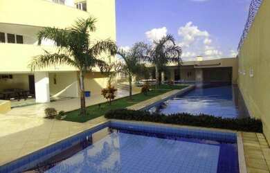 Imagem: O apartamento possui 3 Dormitórios, 1 Banheiro, 2 Vagas na