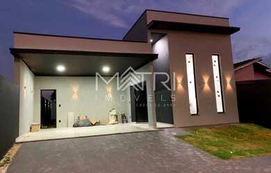 Imagem: A casa em condomínio possui 3 Dormitórios, 4 Banheiros, 151m²