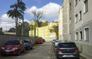 Imagem: O apartamento possui 1 Dormitório, 1 Banheiro, 1 Vaga na garagem