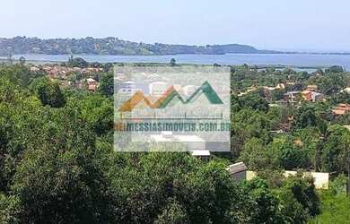 Imagem: O terreno possui 360m² de Área, Churrasqueira, Piscina e