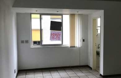 Imagem: O depósito possui 30m² de Área e está localizado em Serra